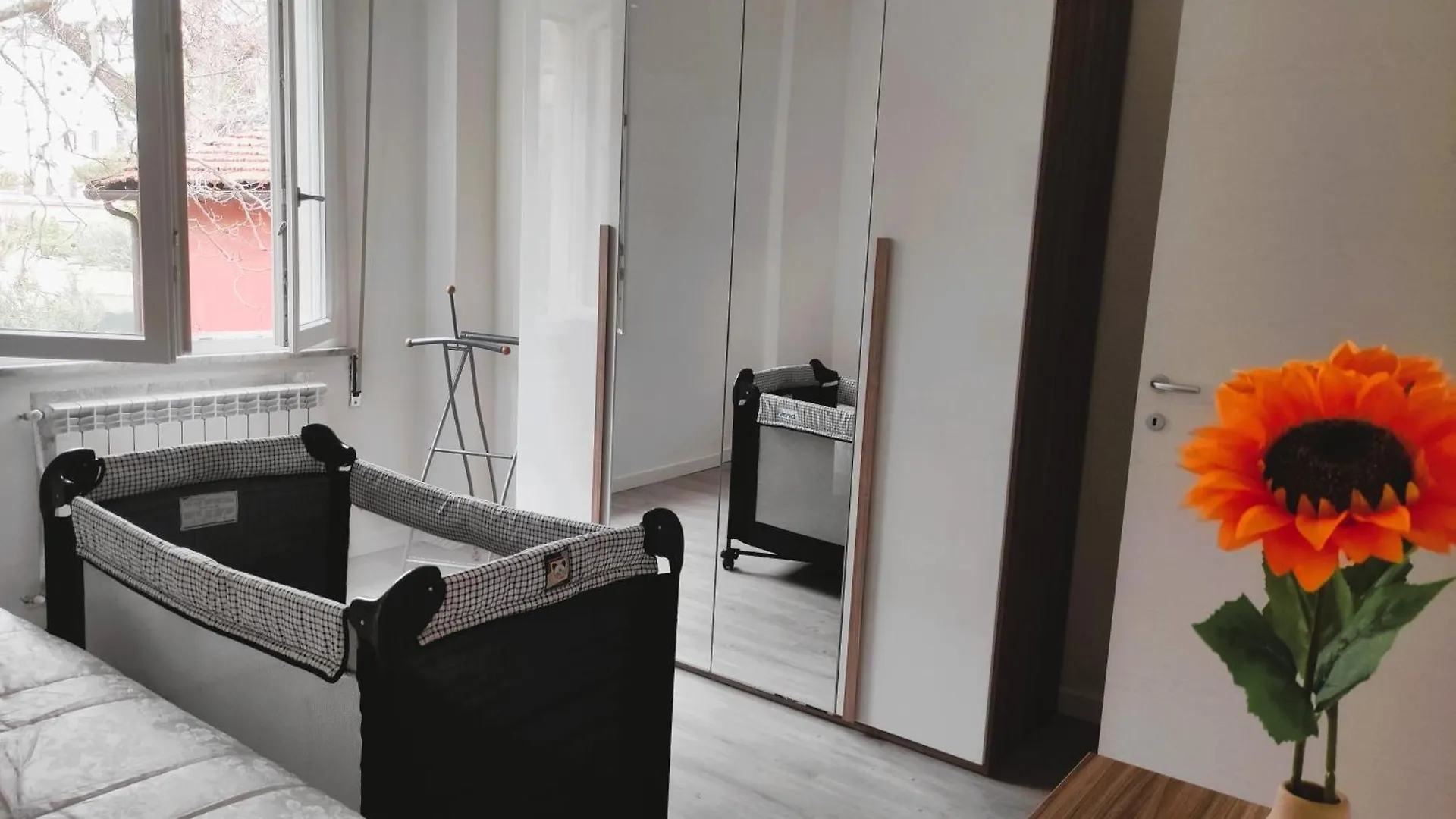 La Casina Di Orsolina Ливорно 0*,  Италия